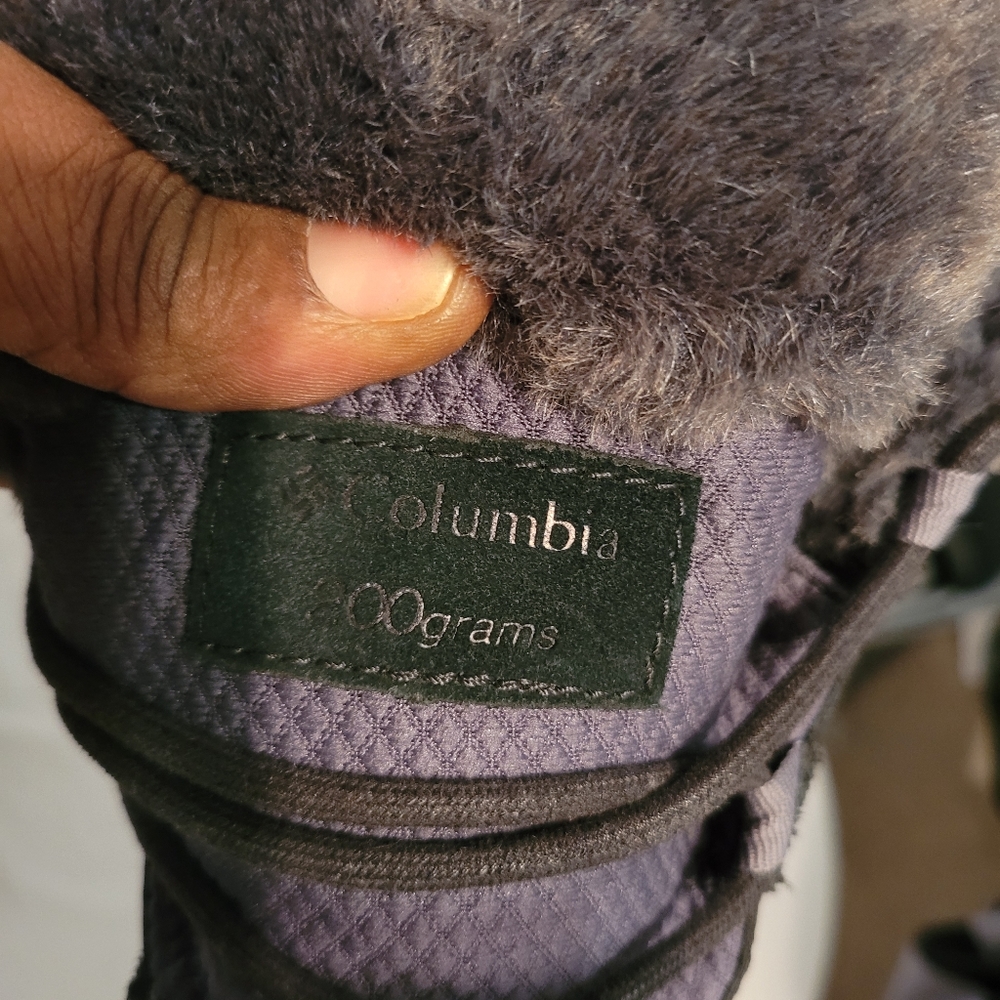 Columbia Boots. - Picture 7 of 8